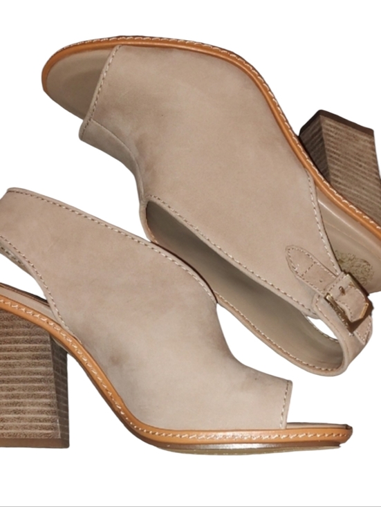 Vince Camuto Shoes - Vince Camuto Taupe Slingback Heels